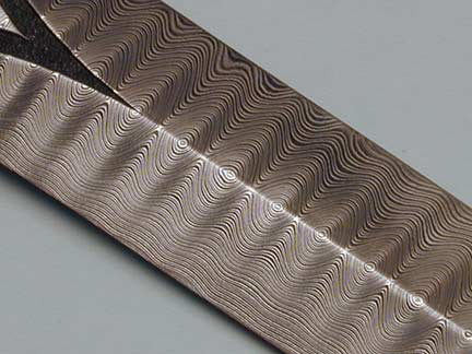 Brian Lyttle Daggers: Close view of Damascus blade