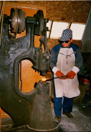 Brian Lyttle using his trip hammer